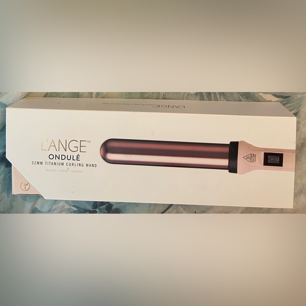 L’ANGE ONDULE’ 32MM TITANIUM CURLING WAND BLUSH COLOR
